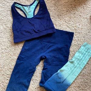 Navy ombré sports bra and leggings from Nordstrom